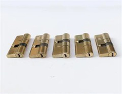 赛罕24小时开锁公司
